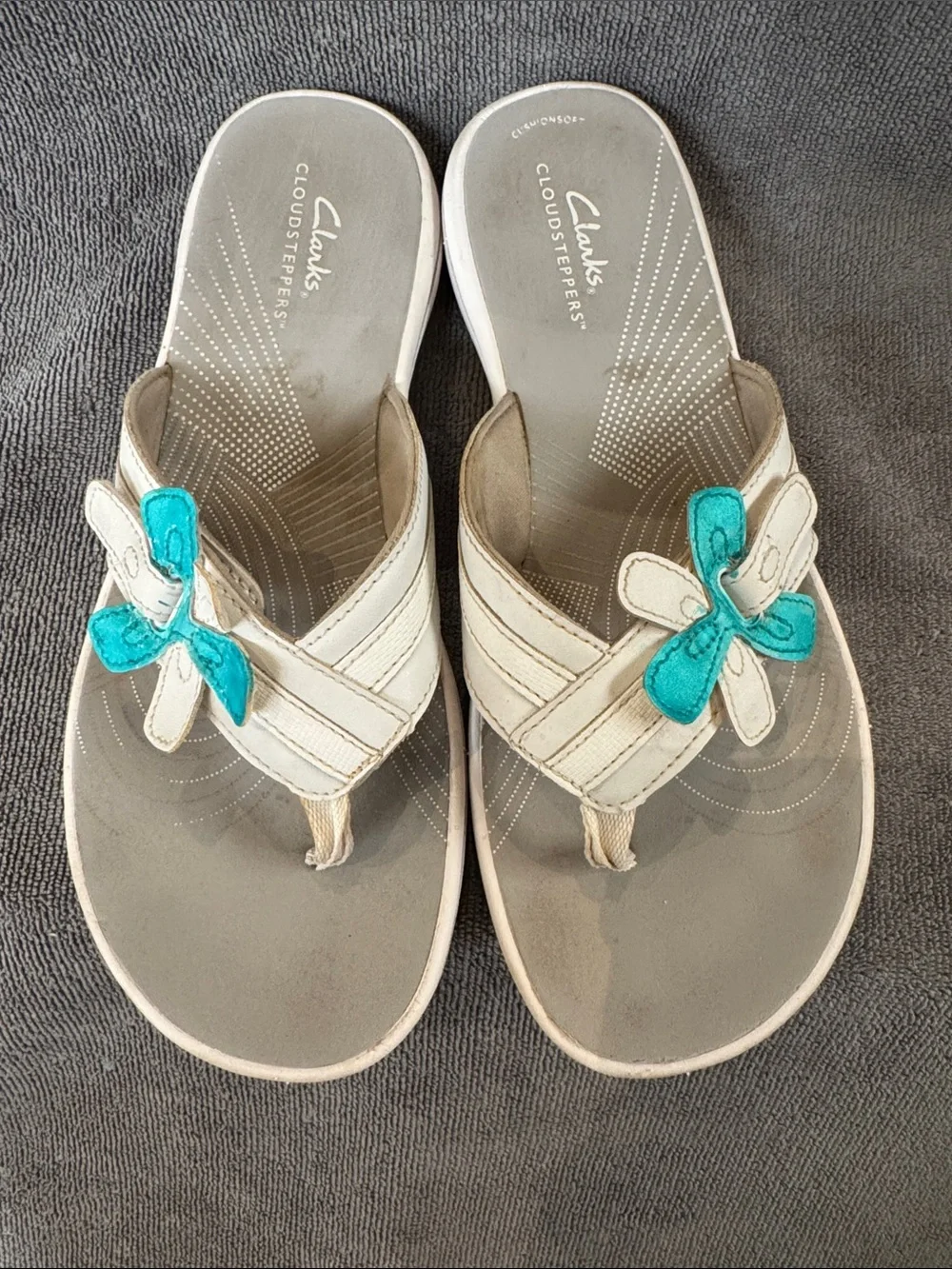 Clarks Women’s Brinkley Flora Cloud-steppers Flip-Flop Sandals Size9